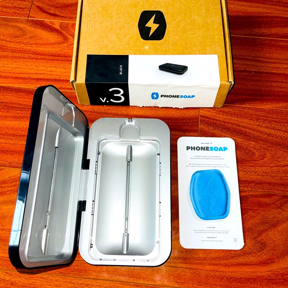 Phonesoap Smartphone UV Sanitizer and Charger